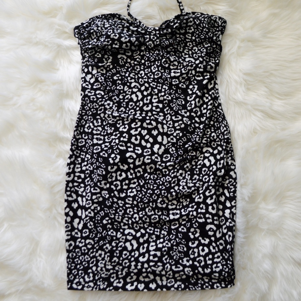 Womens Charlotte Russe White & Black Mini Leopard Bodycon Tie Dress Size M
